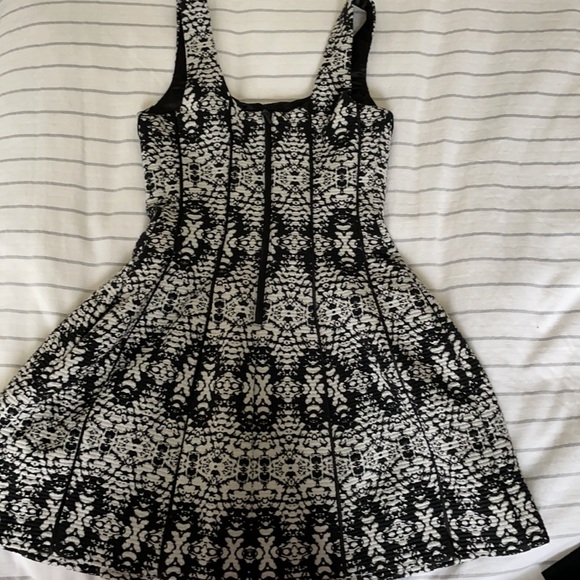 Fabulous Armani Exchange cocktail dress - Picture 6 of 6